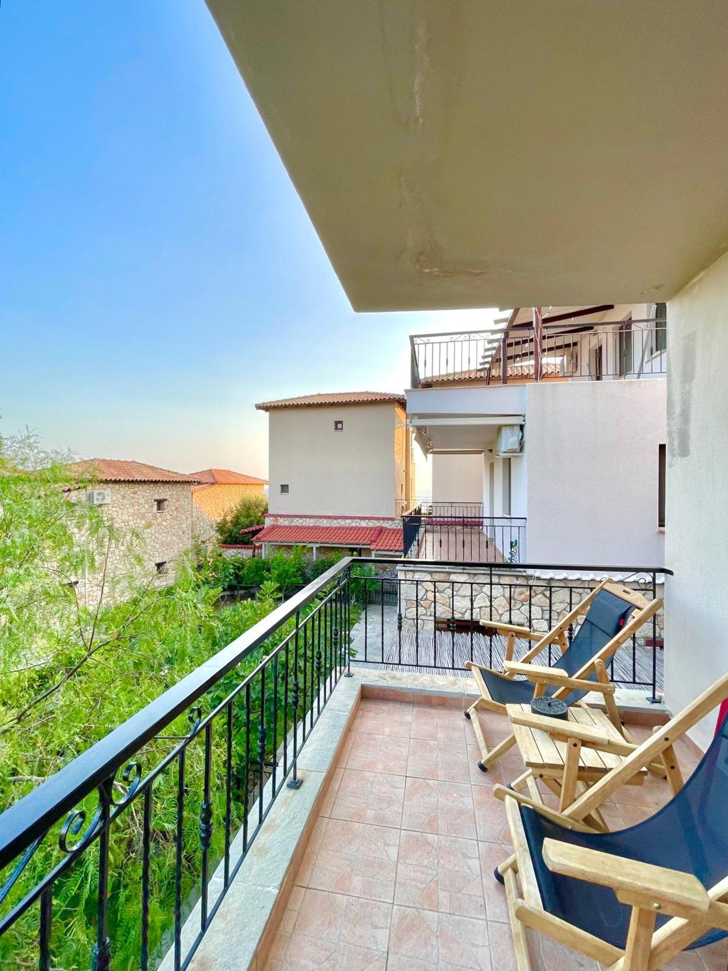 Koumaros Villas Agia Paraskevi  Buitenkant foto