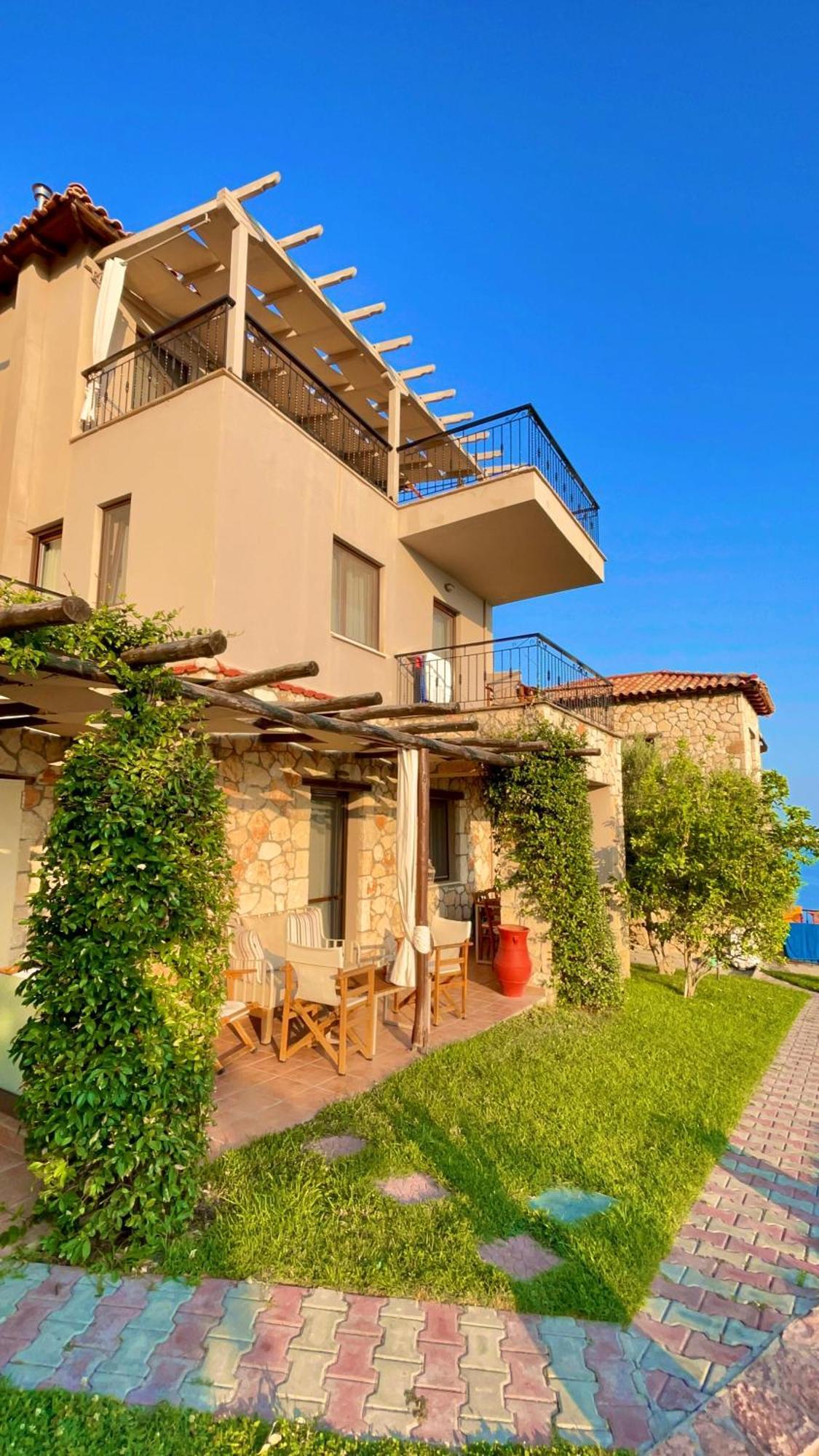 Koumaros Villas Agia Paraskevi  Buitenkant foto