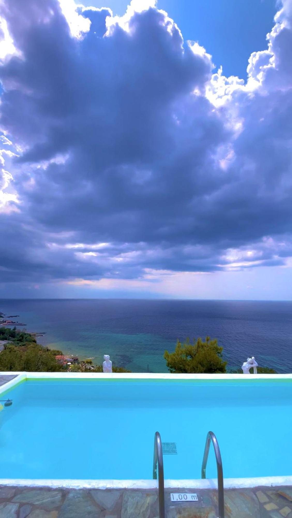 Koumaros Villas Agia Paraskevi  Buitenkant foto